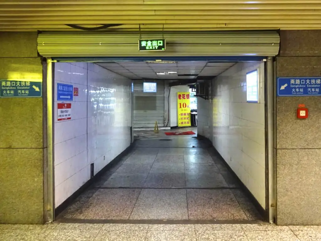 lianglukou-longest-escalator-3