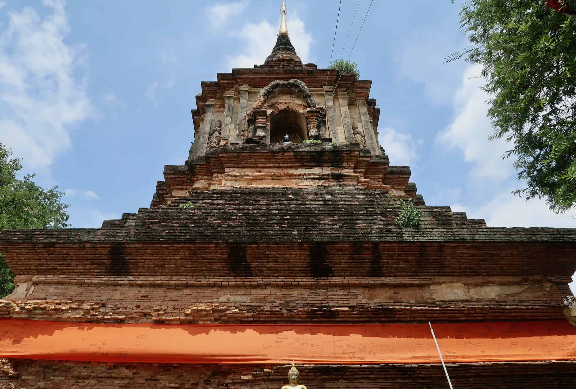 Wat Lok Moli: Ancient Lanna’s Best Architecture