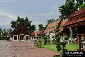 Wat Pratu Pong is named after the ancient Pratu Pong city gate.