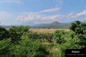 A mountain view in every direction in Phrao