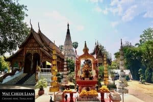 Wat Chedi Liam is the usual starting point for tours of Wiang Kum Kam